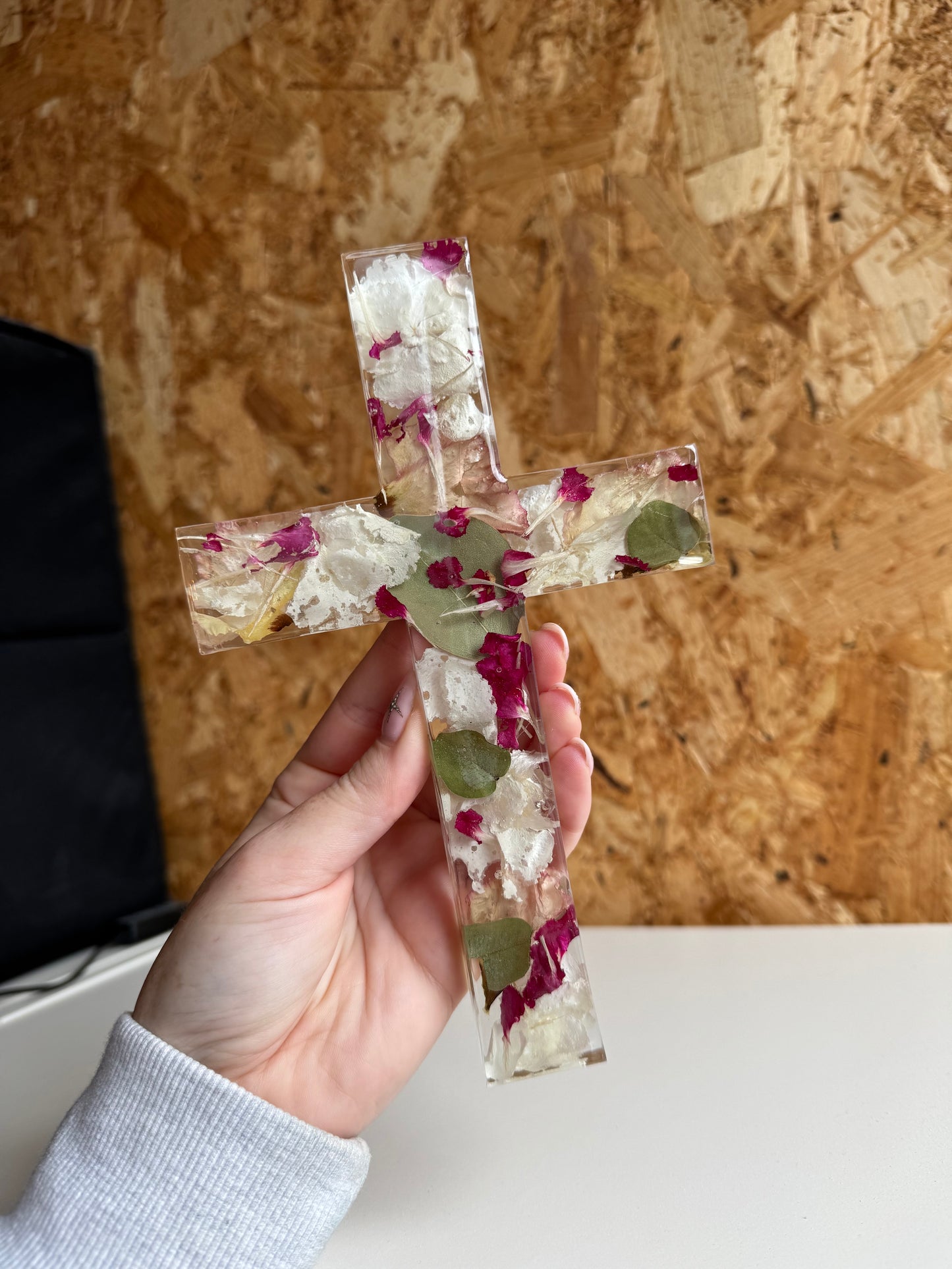 Resin Cross