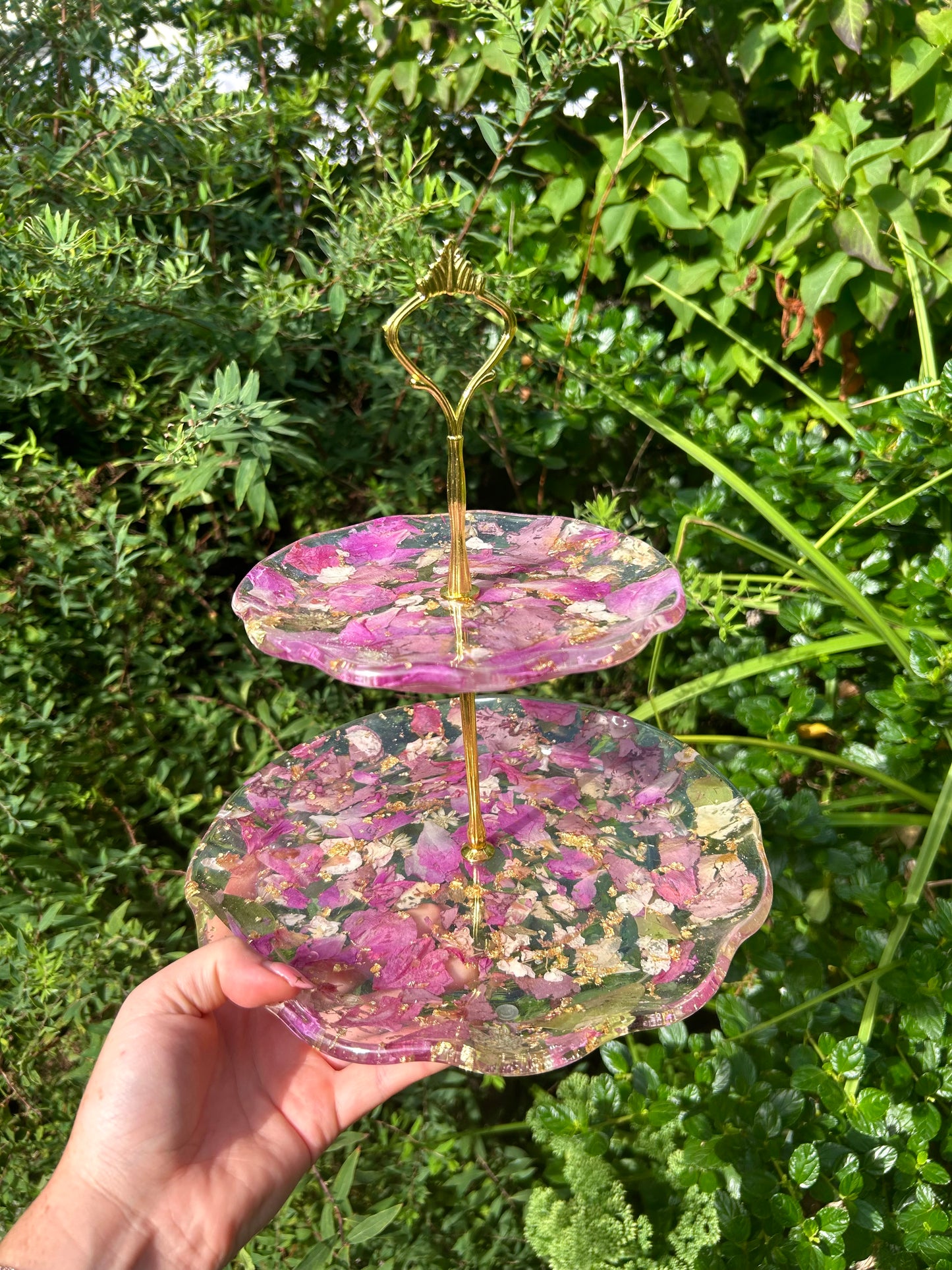 Resin Cake Stand