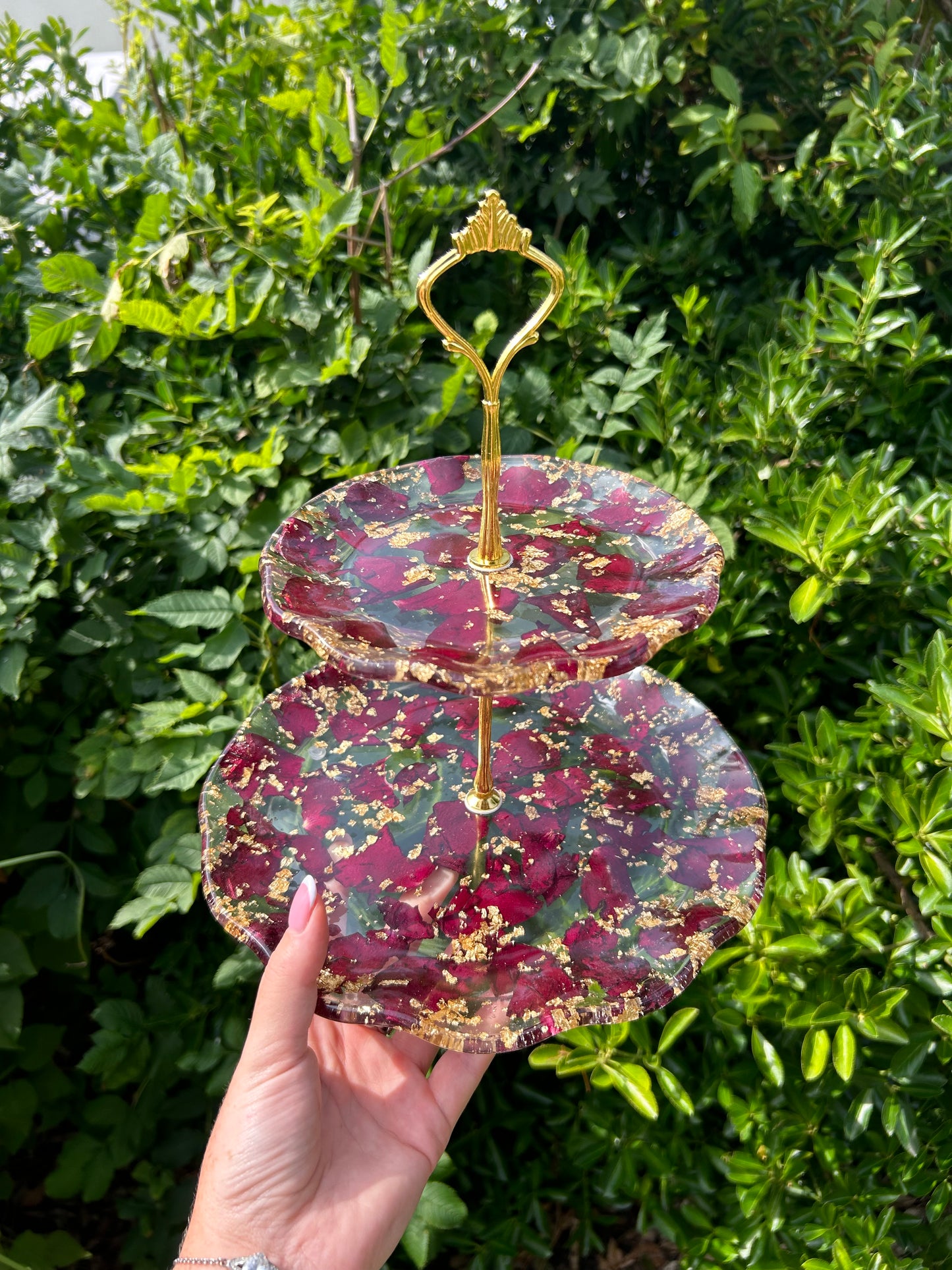 Resin Cake Stand