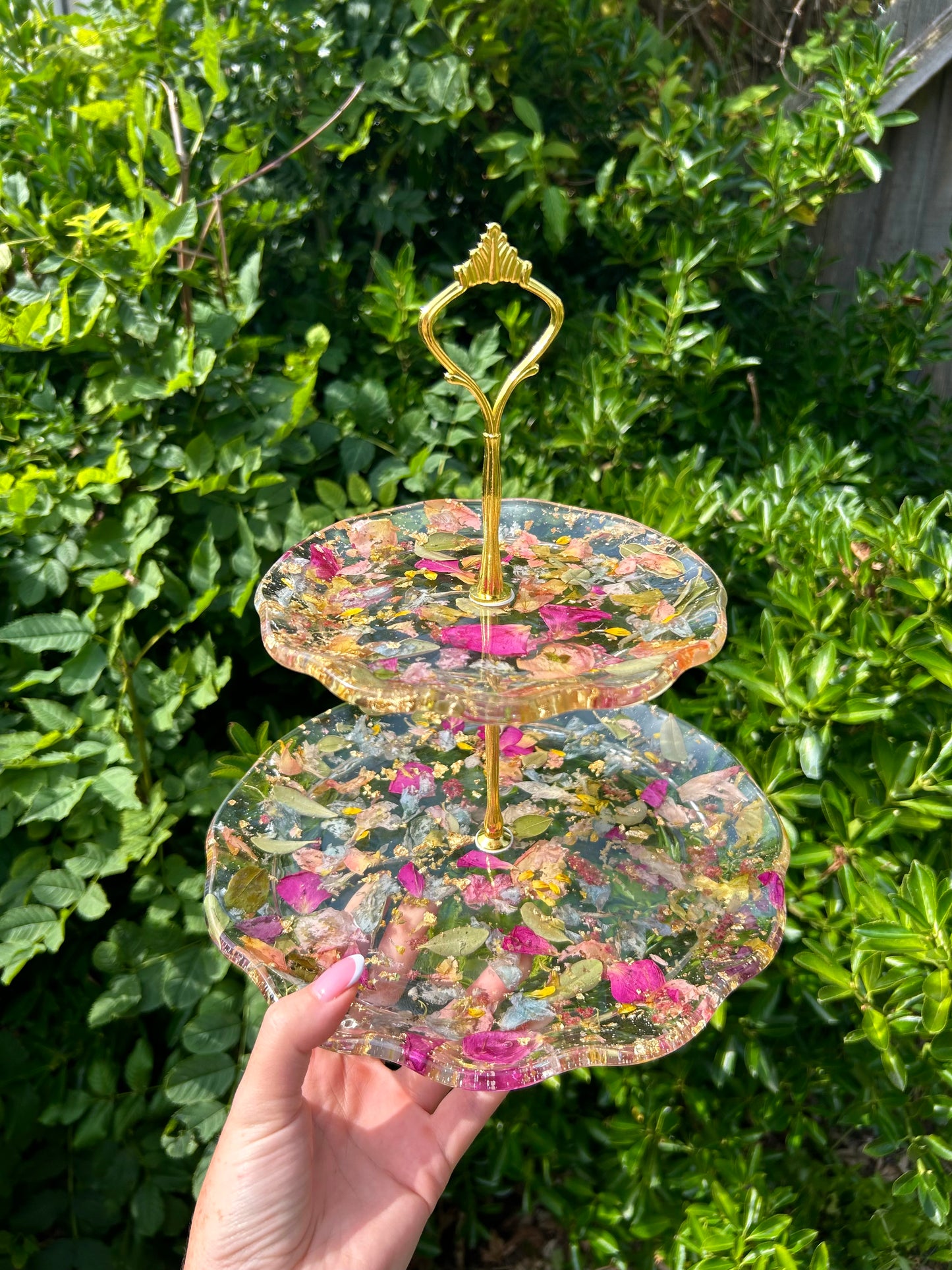 Resin Cake Stand