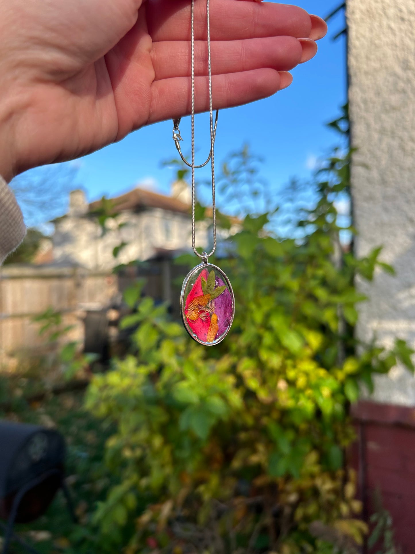 Resin Flower Necklace