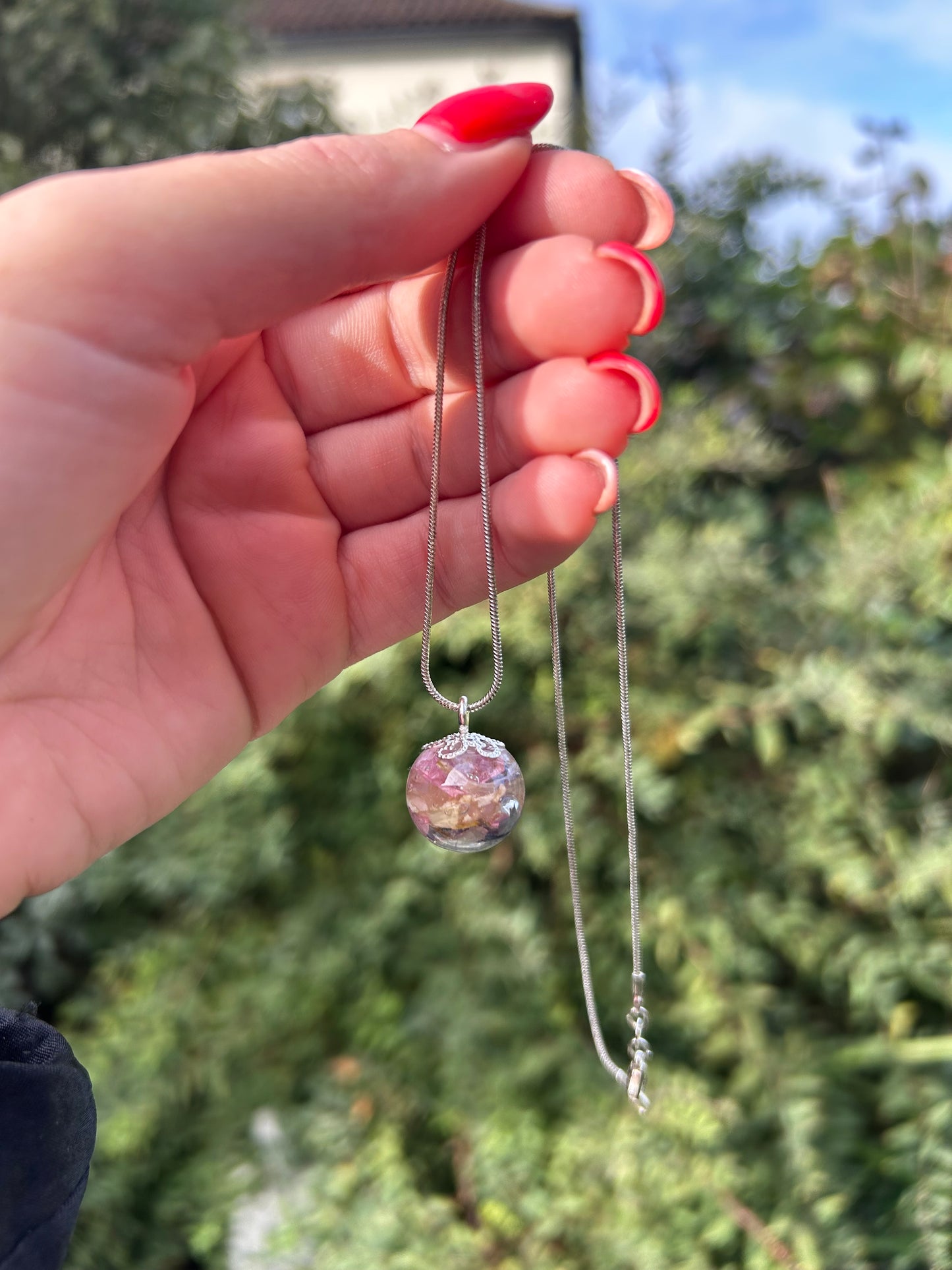 Resin Flower Necklace